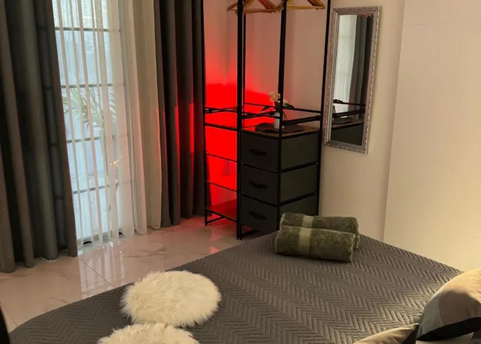 Serene Flat In Location Overlooking Siam Park *