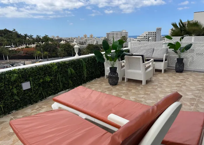 Serene Flat In Location Overlooking Siam Park Costa Adeje (Tenerife)