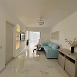 Daire Serene Flat In Location Overlooking Siam Park *