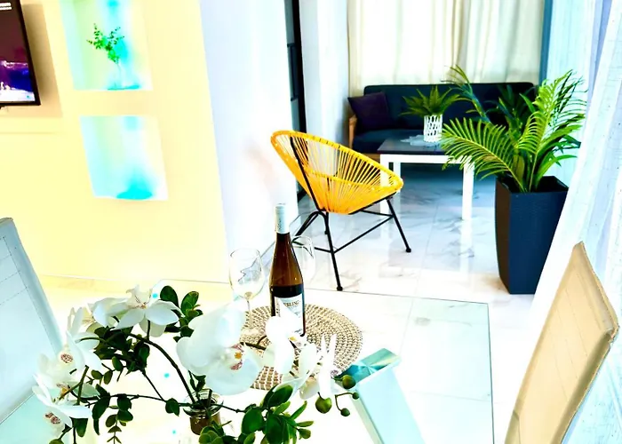 Serene Flat In Location Overlooking Siam Park Apartment